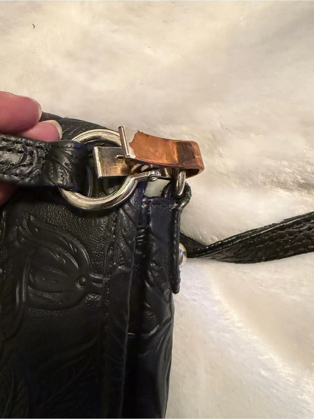 Black Embossed Floral Concealed Weapon Crossbody Shoulder Bag - Picture 8 of 11
